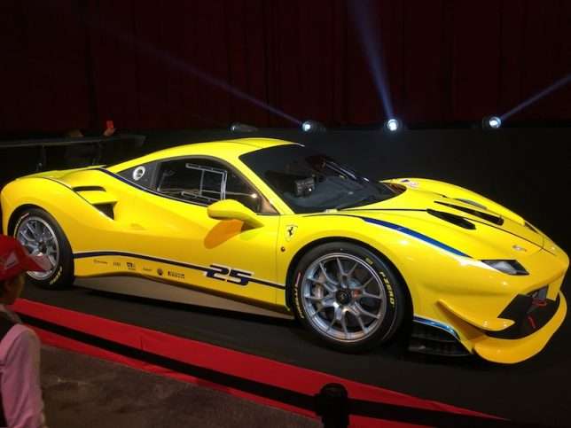 ferrari-488-challenge
